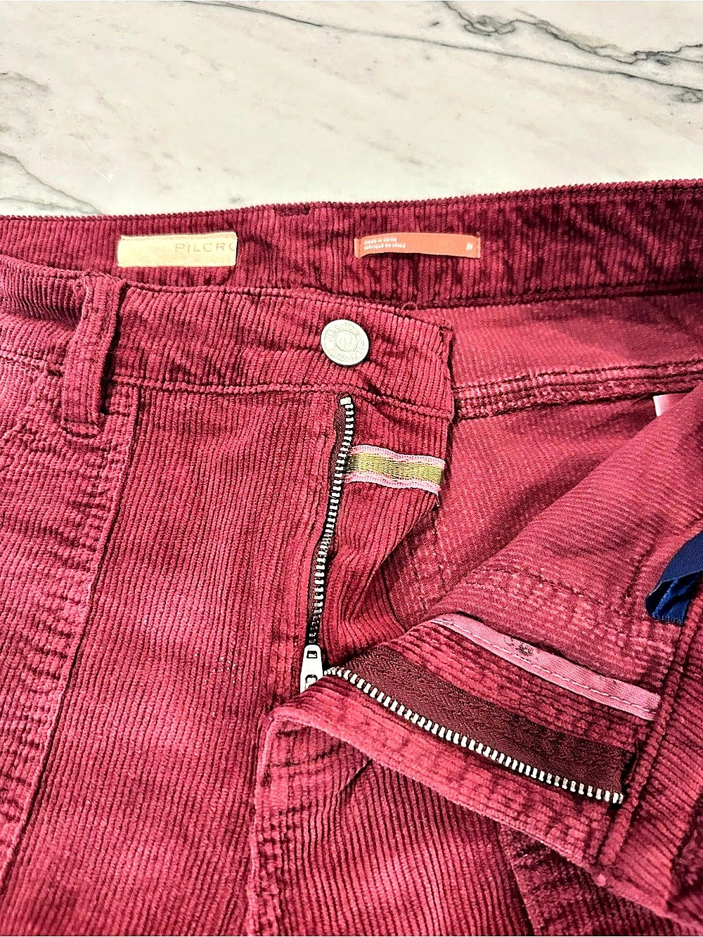 Pilcro Women’s Wide Leg Corduroy Jeans in Red Wine. Waist 29. Like New - Picture 3 of 8